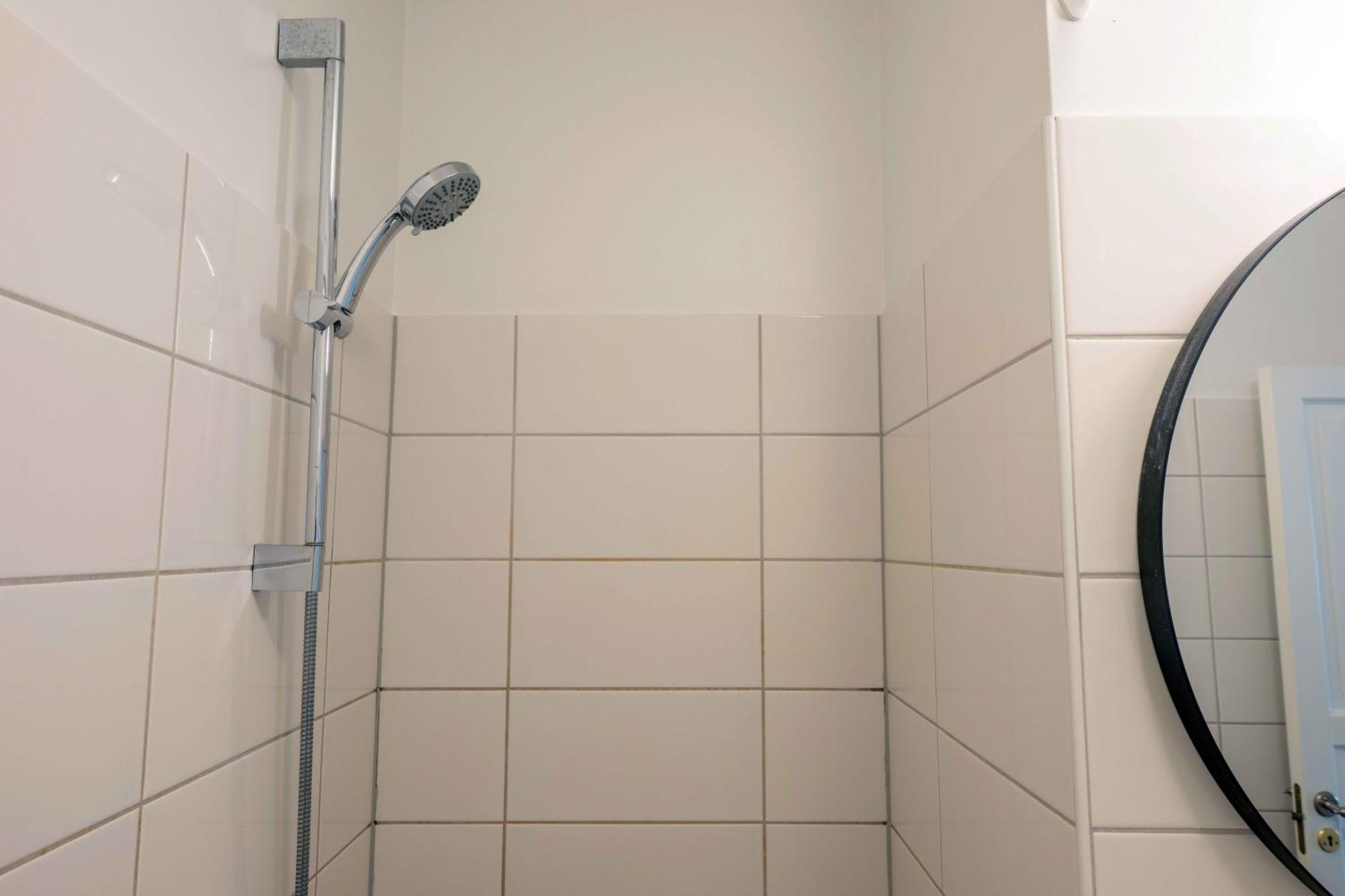 Spacious Tivoli Gardens Apartment W 3 Bedrooms Kopenhagen Bagian luar foto
